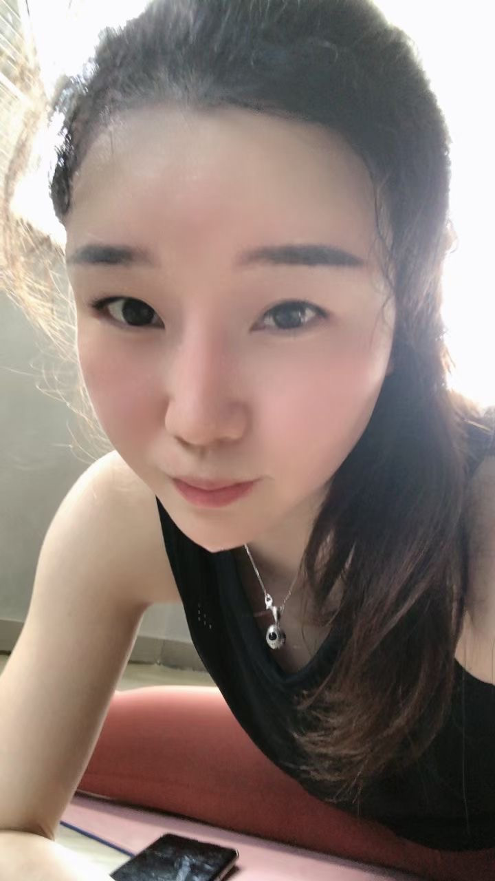 福田健身妹子诗诗